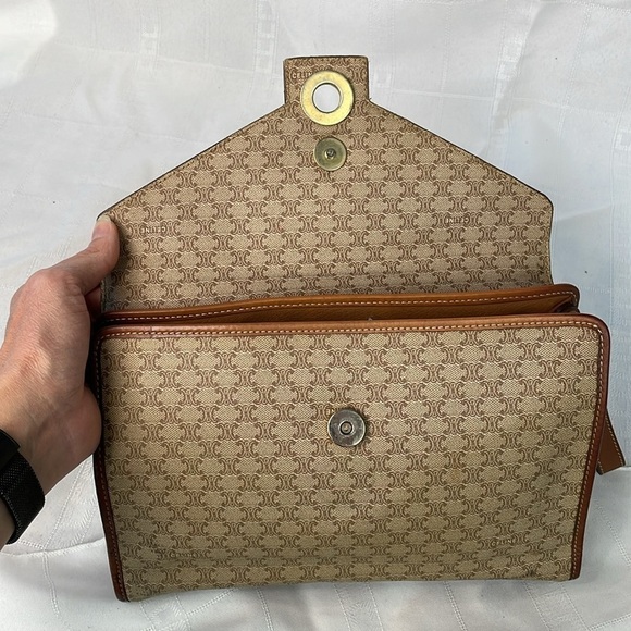 Vintage Celine Macadam Envelope Flap Clutch Wristlet Bag Tan Brown - Picture 14 of 17